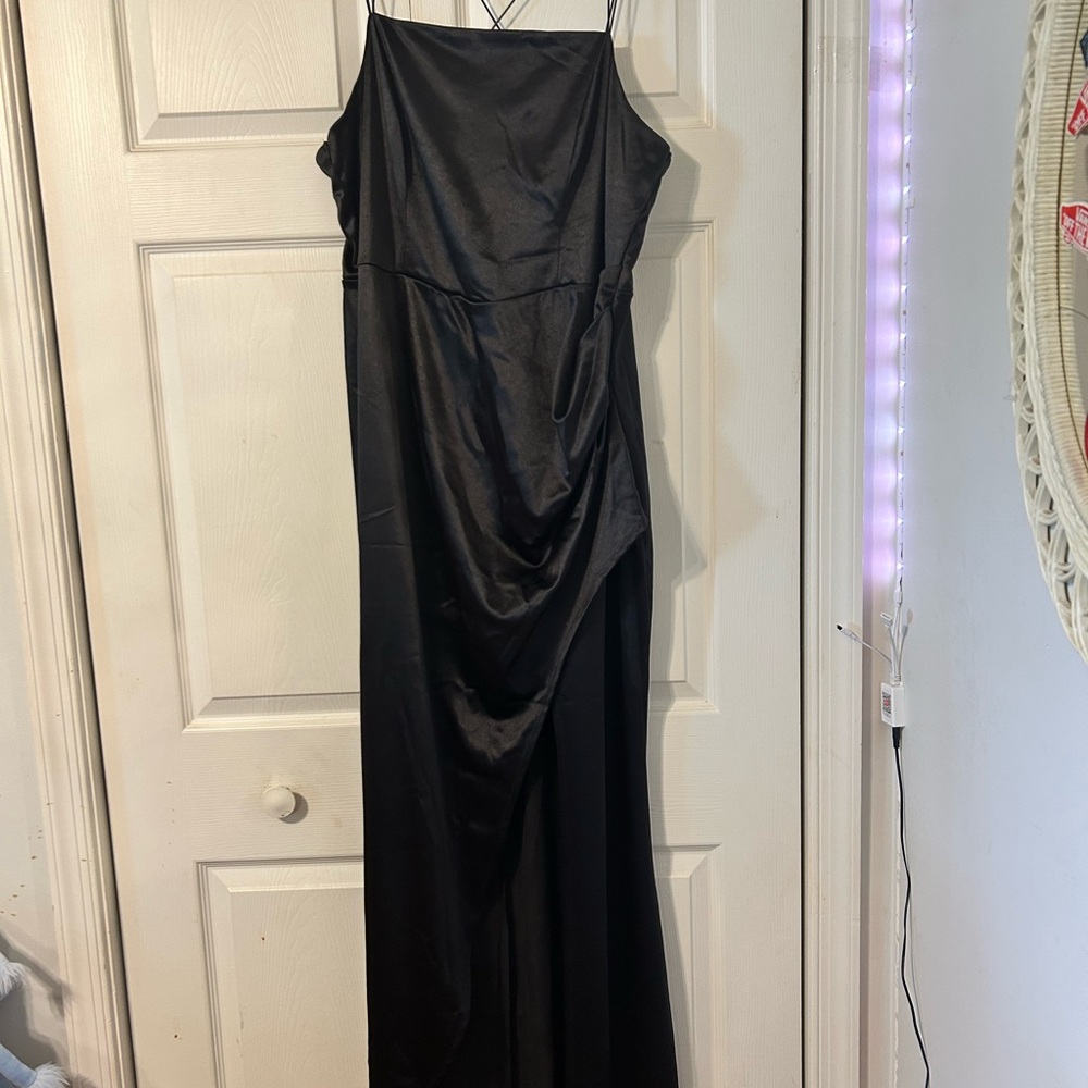 Elegant Black Evening Dress